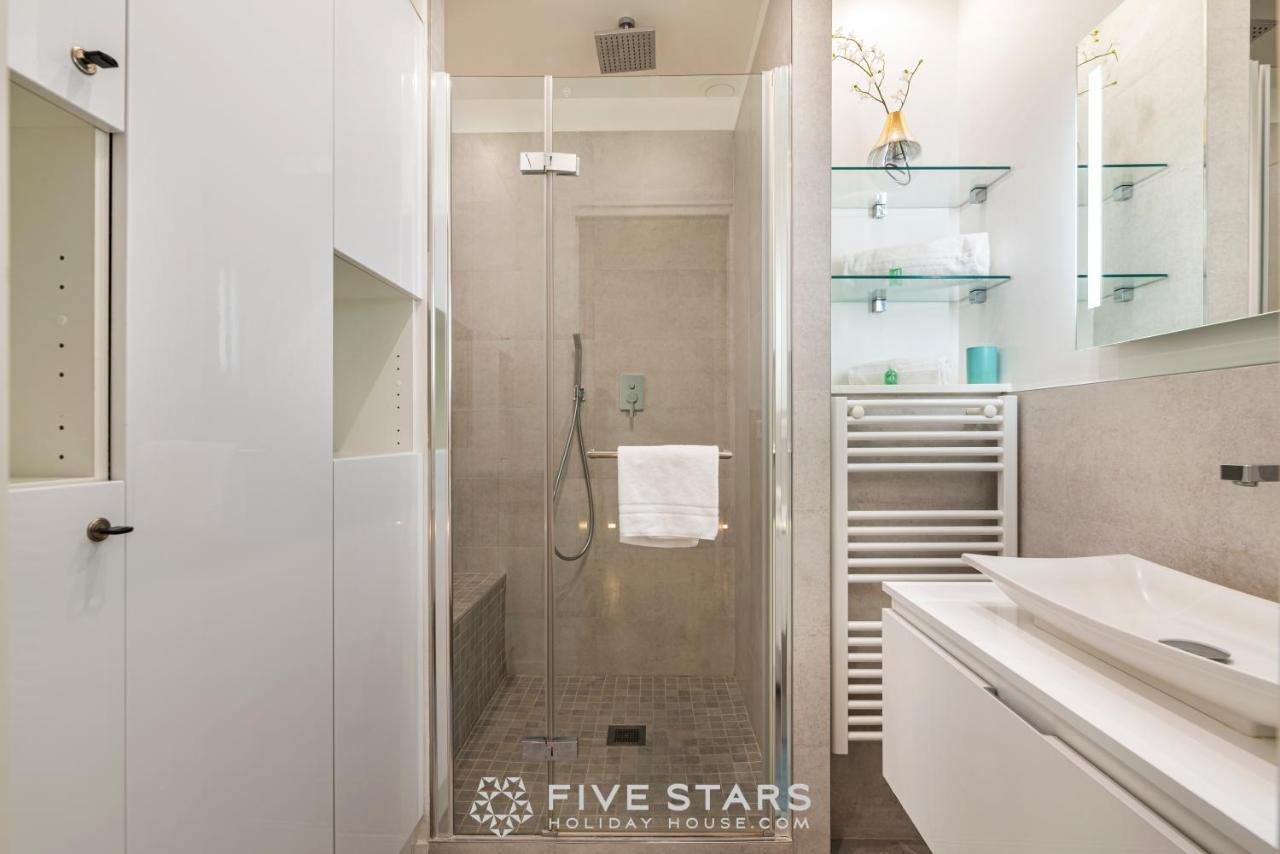 Suite Versailles Five Stars Holiday House Nisa Exterior foto