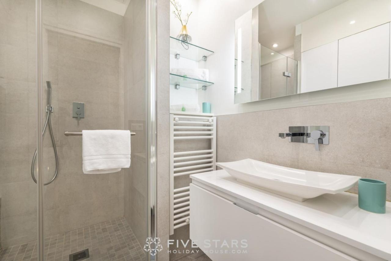 Suite Versailles Five Stars Holiday House Nisa Exterior foto